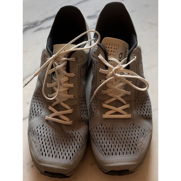 On Other - On Cloud Men's Size 7 shoes Cloudrunner Gray & White VDM XI Cloud Tec GUC